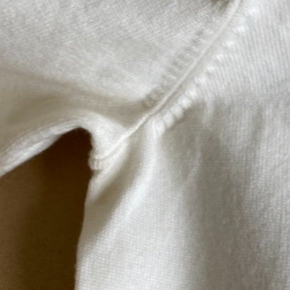 Tommy Hilfiger women V-neck sweater - Picture 9 of 10